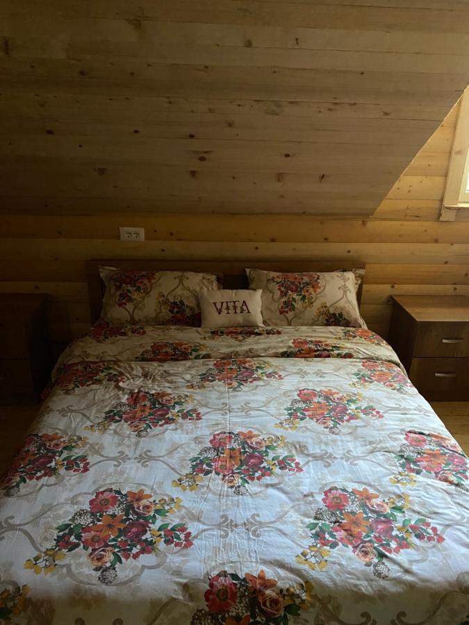 Vita Guesthouse Bajram Curri Esterno foto