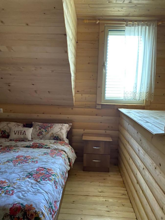 Vita Guesthouse Bajram Curri Esterno foto